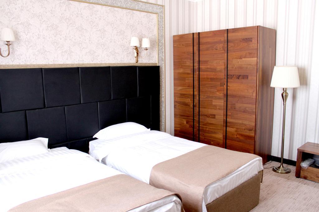 Astor Hotel & Spa Bişkek Dış mekan fotoğraf