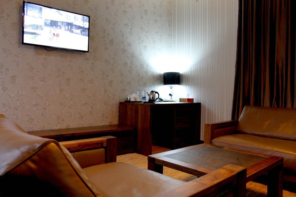 Astor Hotel & Spa Bişkek Dış mekan fotoğraf