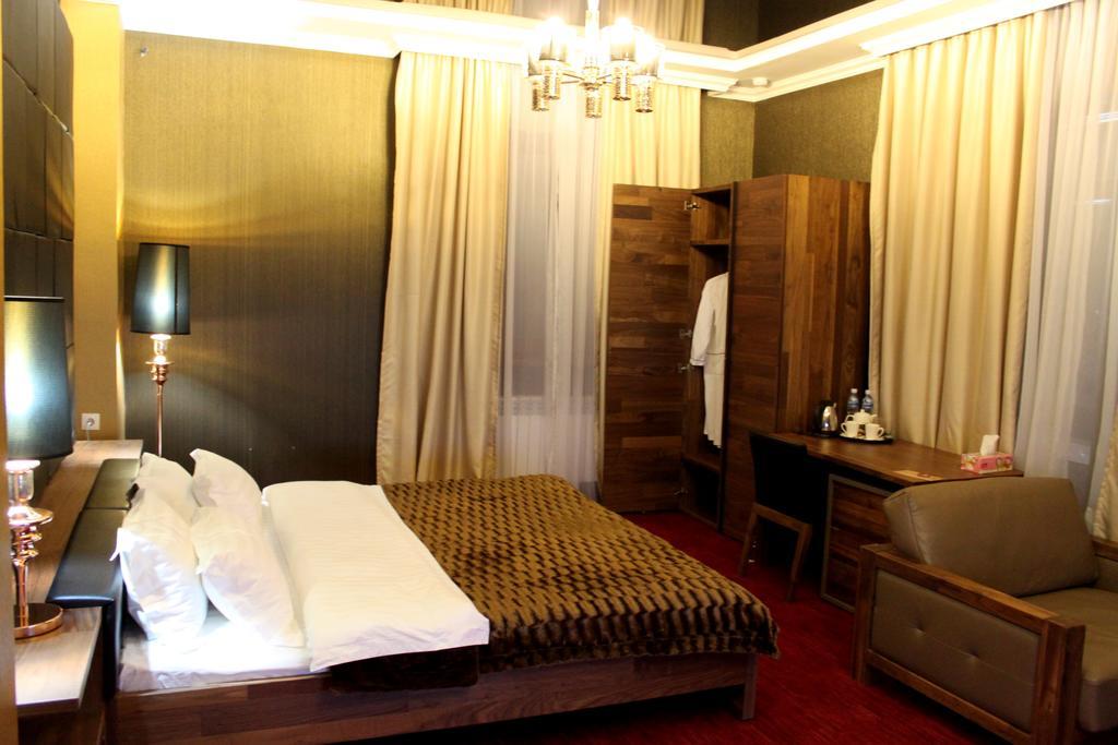 Astor Hotel & Spa Bişkek Dış mekan fotoğraf
