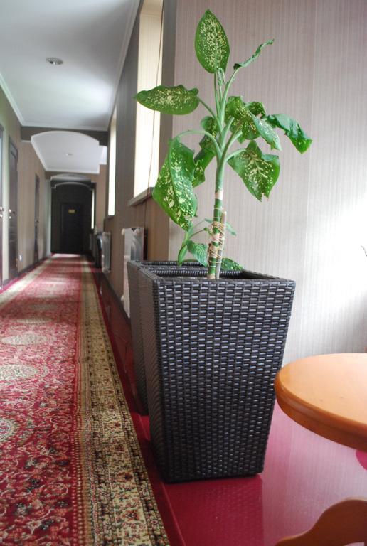 Astor Hotel & Spa Bişkek Dış mekan fotoğraf